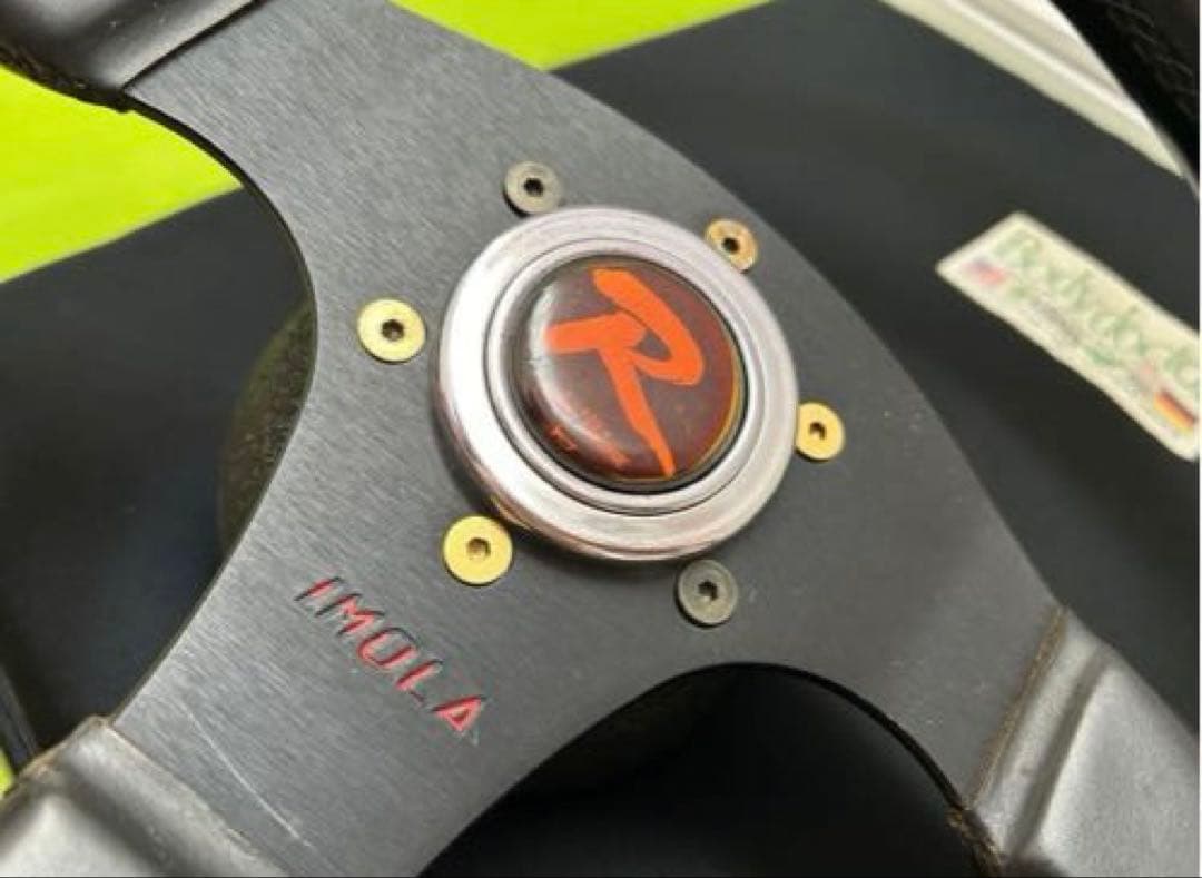 italvolanti IMOLAステアリング 3スポーク レザー製