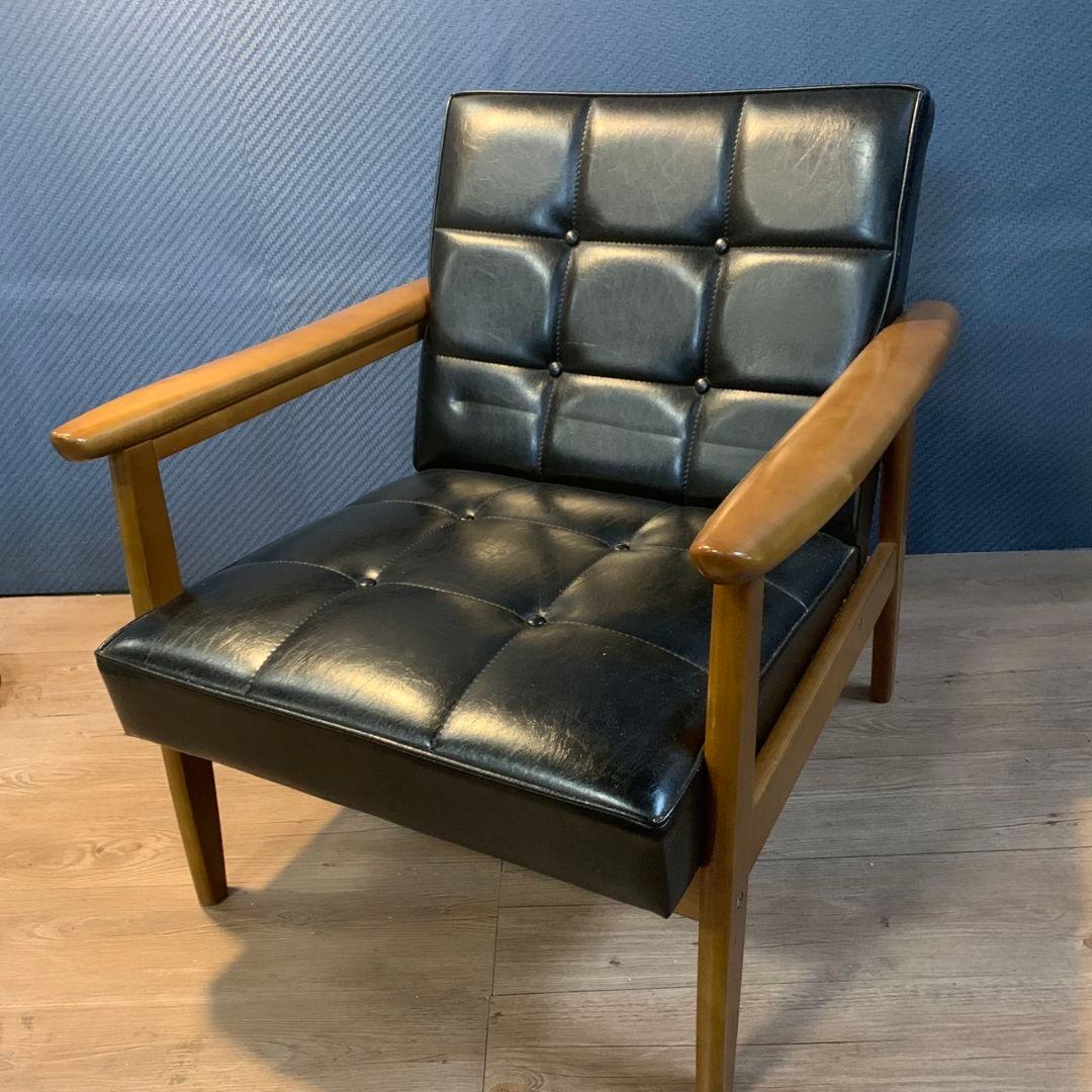 J391R\" kariomoku カリモク60一人掛けソファ オットマン付 BK