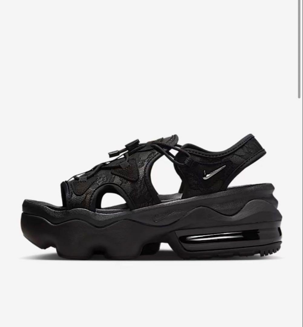 正規店購入品　NIKE エアマックスココ　ブラック・シルバー