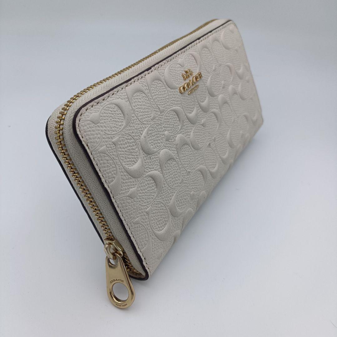 COACH コーチ C7220 シグネチャー エンボス ラウンドファスナー