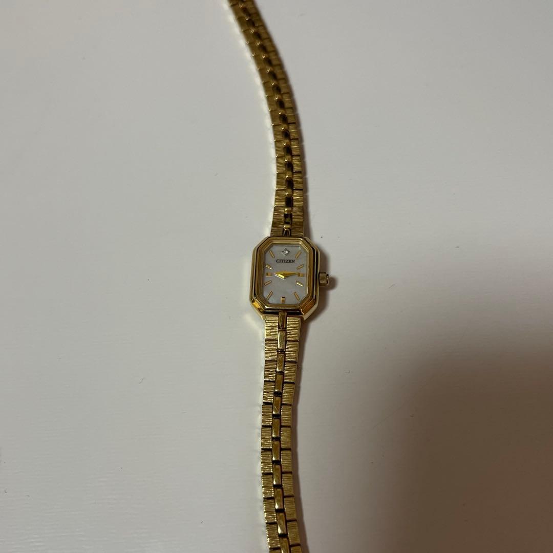 シチズン　kii 腕時計　ソーラー　シェル文字盤　限定品