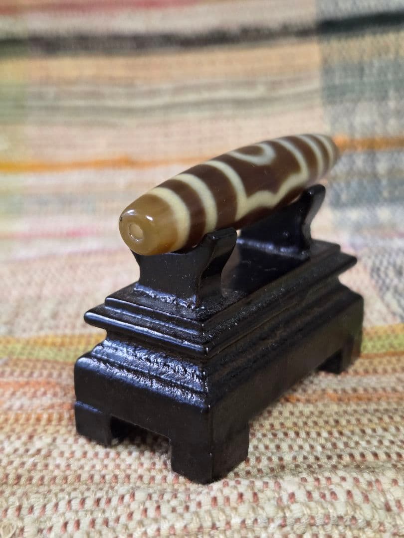 067　天珠　正統派　三眼天珠　dzibeads！