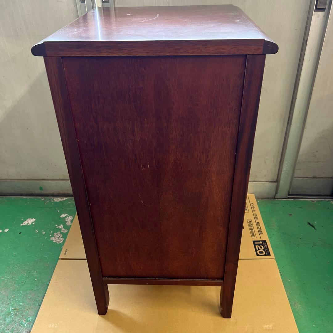 Sri Tokai 東海家具　クラシックスタイル　猫脚　サイドチェスト　3段