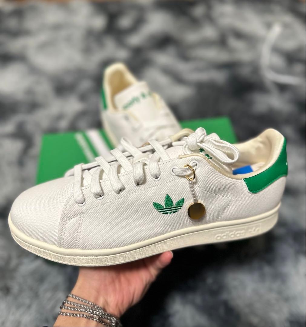 Sporty & Rich × adidas Original Stan