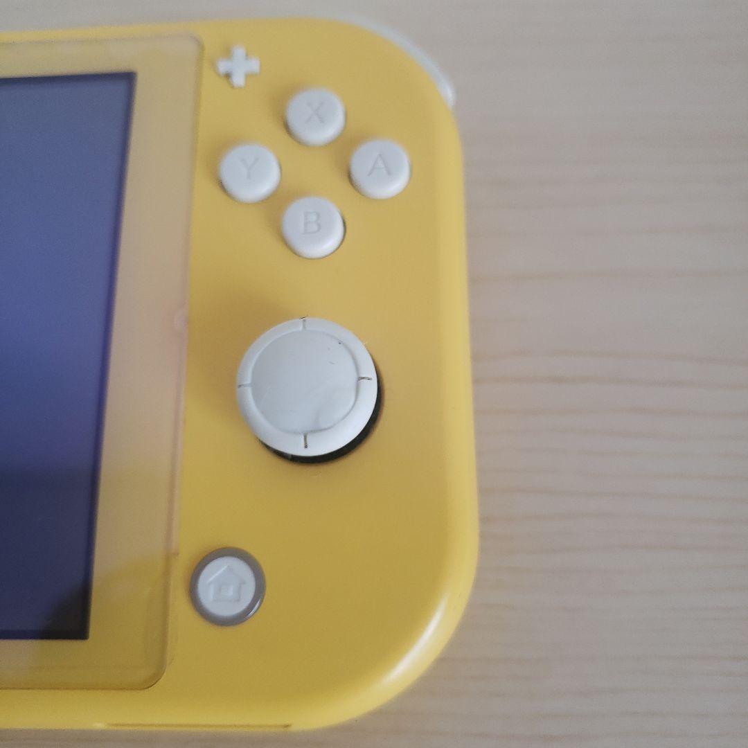 Nintendo Switch Lite 本体