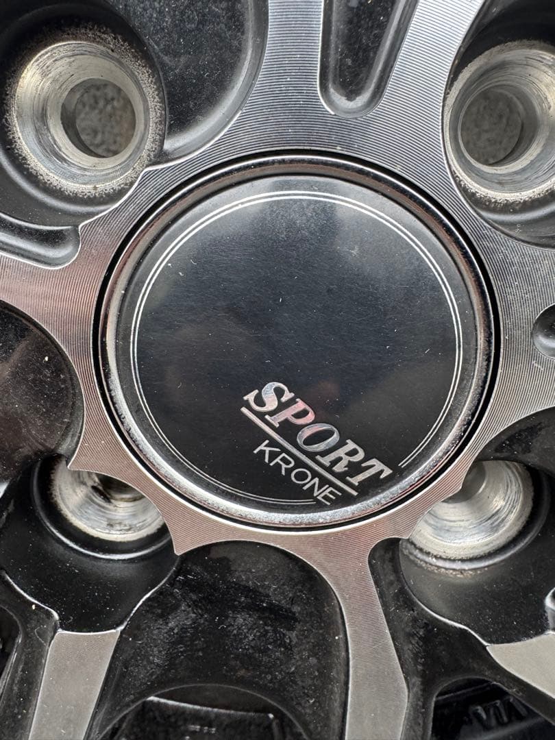 PRACTIVA ICE BP02 スタッドレスタイヤ 13インチ　2024年製