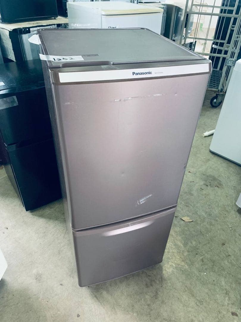 ✅Panasonicノンフロン冷凍冷蔵庫✅ ✅NR-B149W-T✅送料設置無料