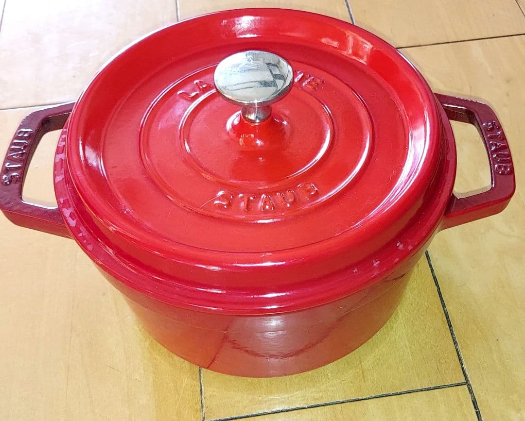 【美品】ストウブ ピコ ココット ラウンド チェリー 20cm