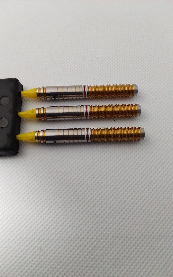 TRiNiDAD GOMEZ TYPE 16!新品同品!ダーツセット20g