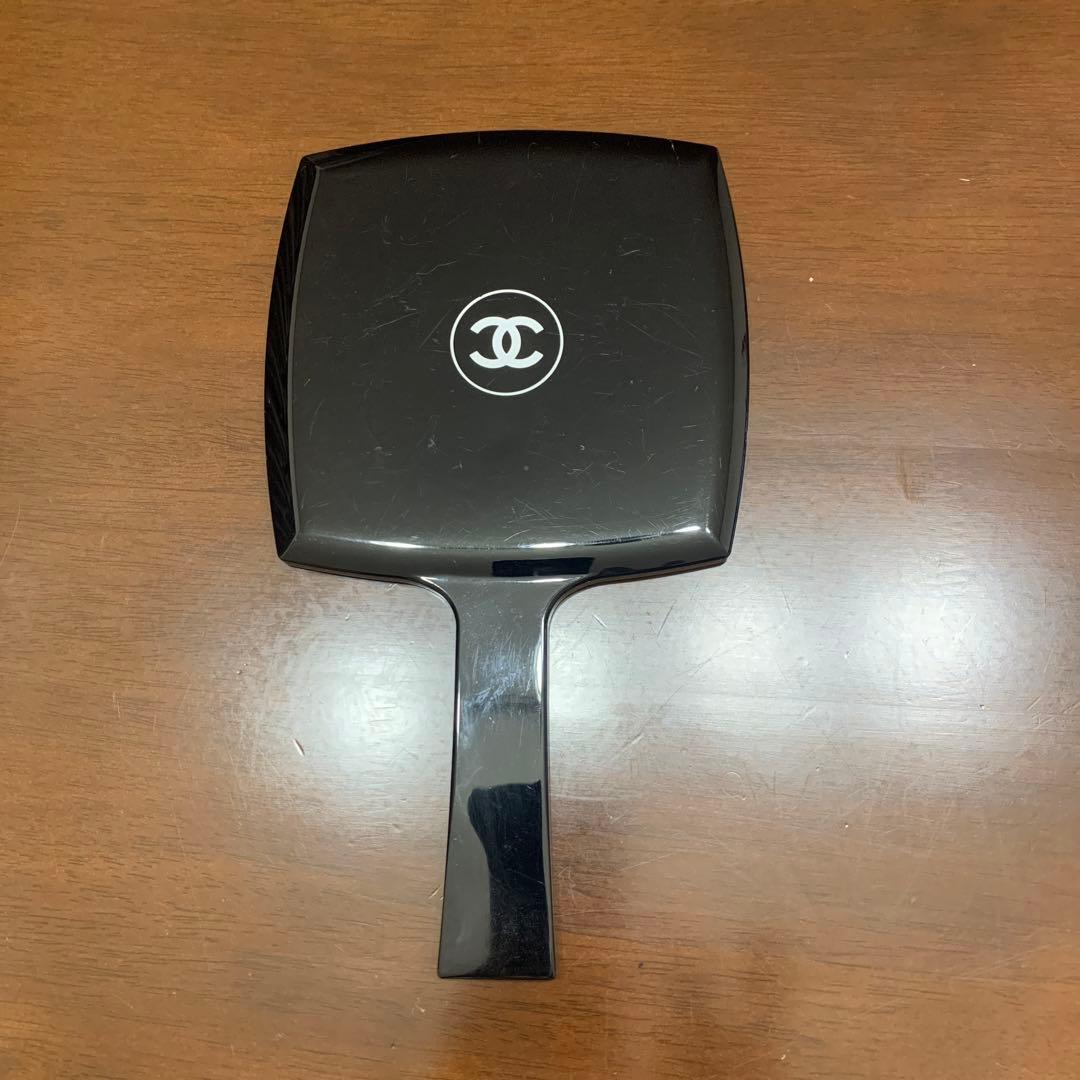 シャネルCHANEL・ハンドミラー・CHANELロゴ入り