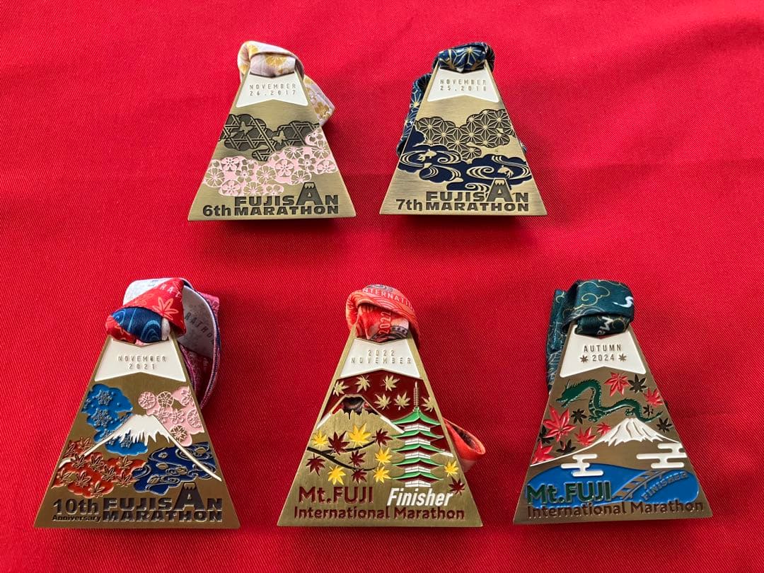 富士山マラソン 完走メダルセット、フィニッシャーメダル５個セット(立つタイプ)