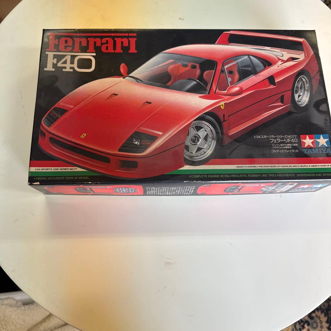 Tamiya Ferrari F40 プラモデル 1/24