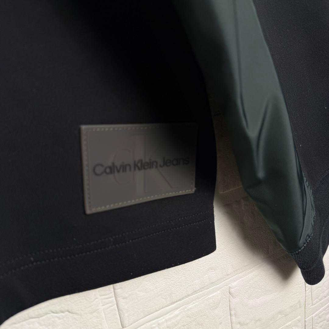 【極美品】   カルバンクライン cK トレーナー