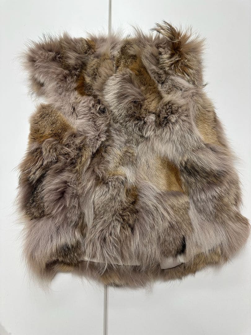 ミュウミュウ　マルチカラーファーベスト ノースリーブ