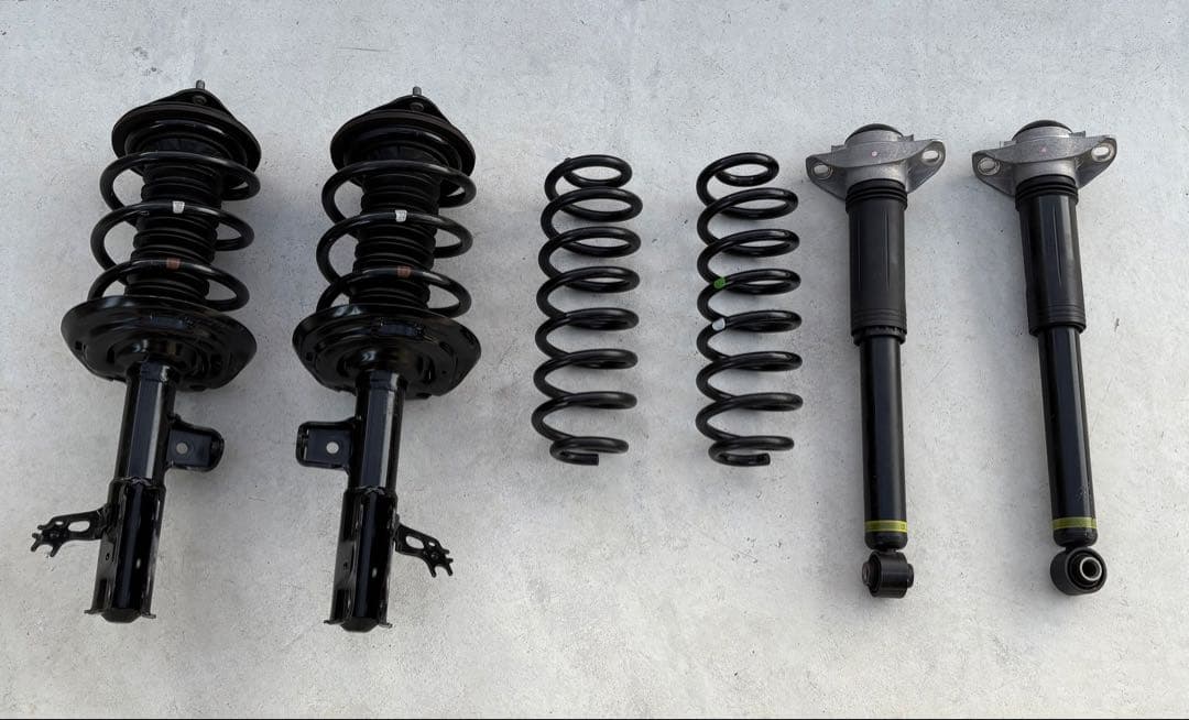 トヨタ カムリ WS 純正サスペンション