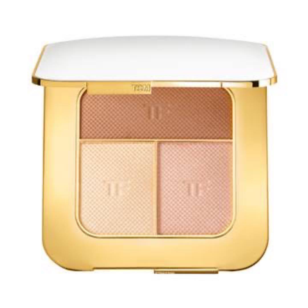 【新品未使用】TOM FORD ソレイユ　コントゥーリング　コンパクト