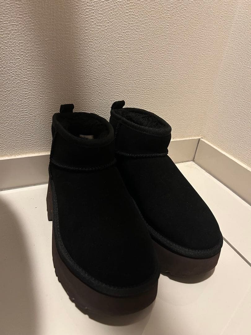 ugg ムートン　ブーツ　23センチ