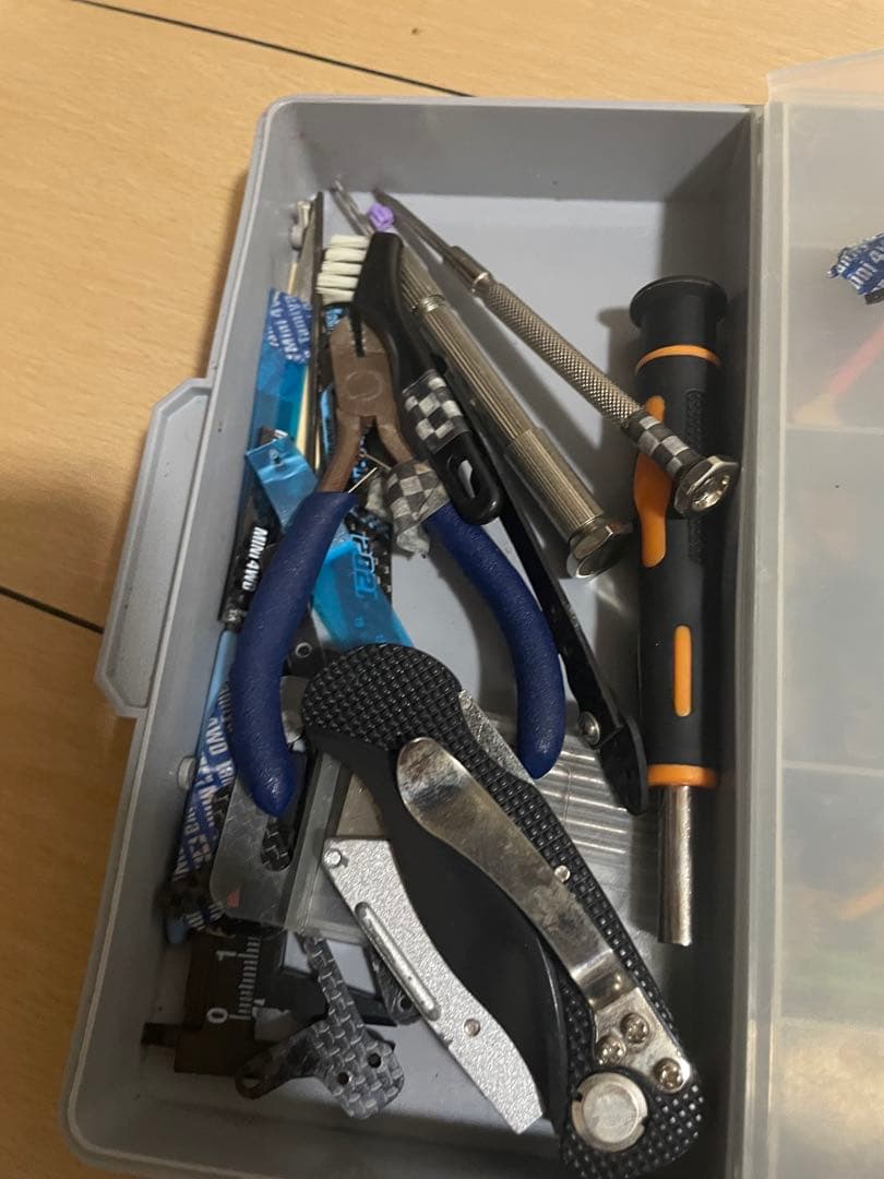 ミニ四駆 引退セット 3段ケース付き パーツ多数