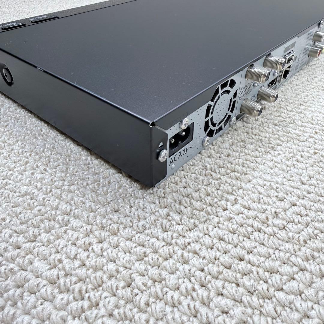 4K 1TB 3番組録画　パナソニックBDレコーダー　DMR-BRZ1000