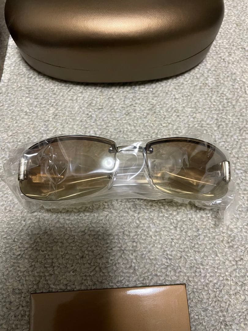 【未使用】GUCCI サングラス GG 1799/N/S RFZ5U 金系