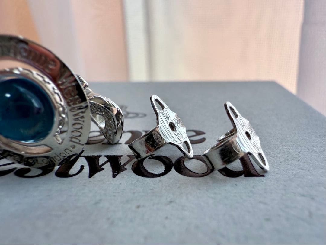 希少片耳/925/正規品VivienneWestwood リボンオーブピアス