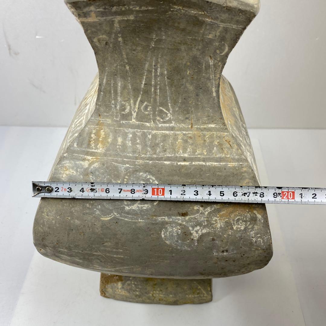 専用中国漢時代　灰陶蓋付　加彩方壷　高さ39.7㎝　タエサカ　東な7-0301②