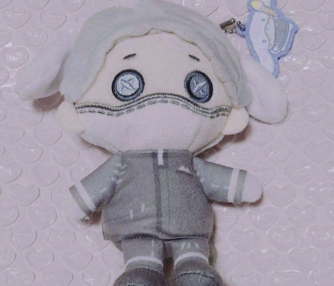 第五人格 Identity V サンリオ ぬいぐるみ 納棺師 Aesop