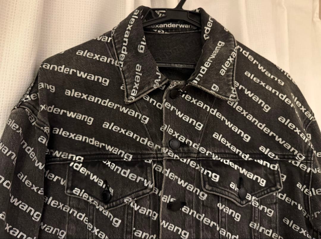 美品　Alexander Wang オールオーバー ロゴ デニムジャケット
