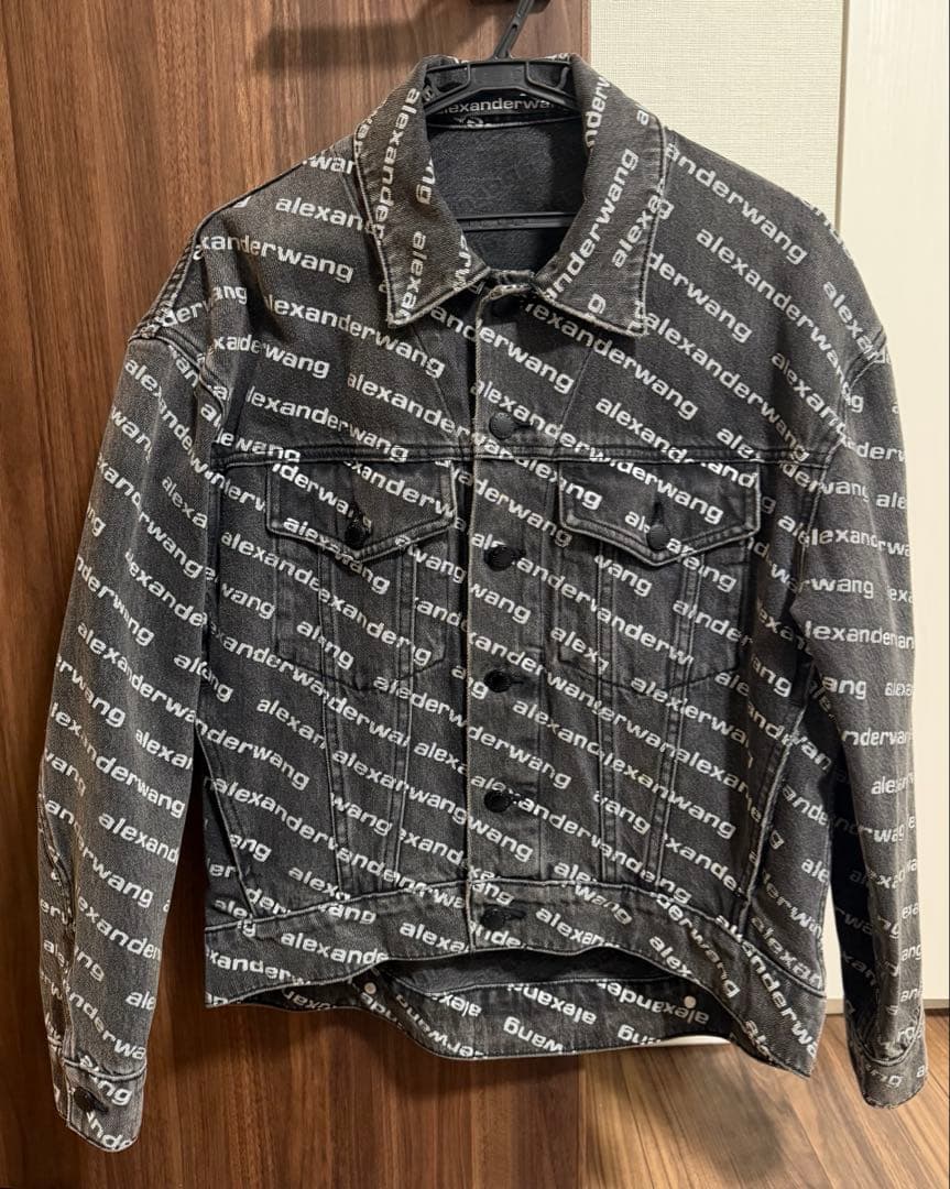 美品　Alexander Wang オールオーバー ロゴ デニムジャケット