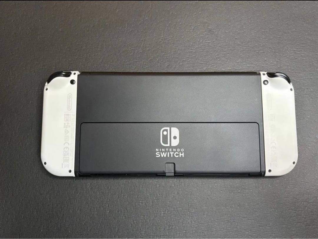 5月4日発送⭕️任天堂Switch有機ELモデル ホワイト オマケ付き