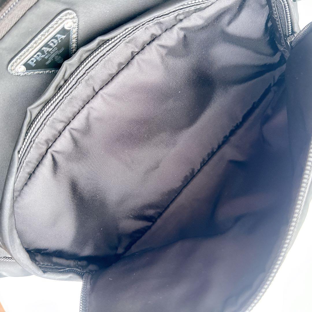 プラダ テスート モンターニャ トライアングル ウエスト ボディ ヒップ バッグ