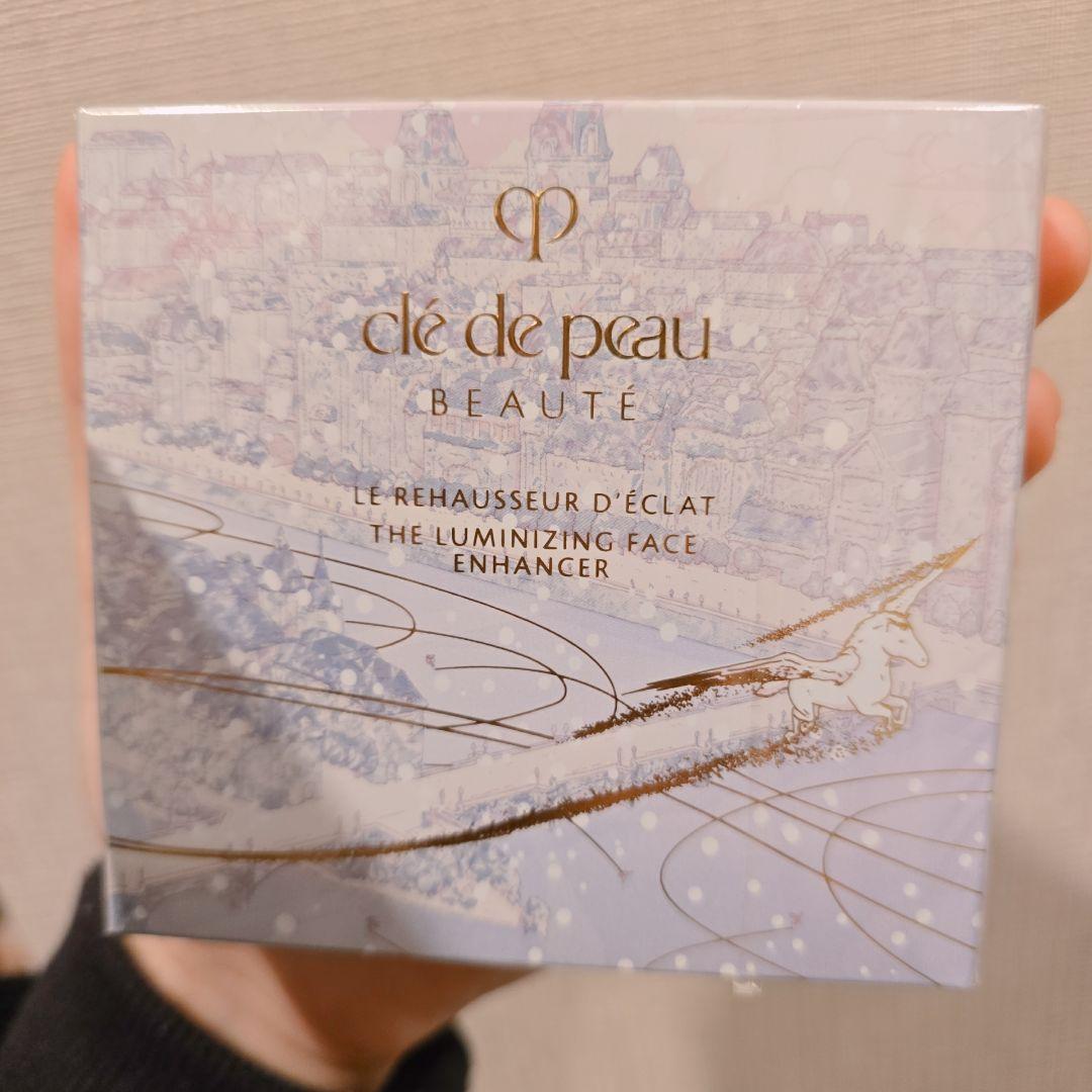 クレドポーボーテ　ル・レオスールデクラ107　ホリデー コレクション 2024