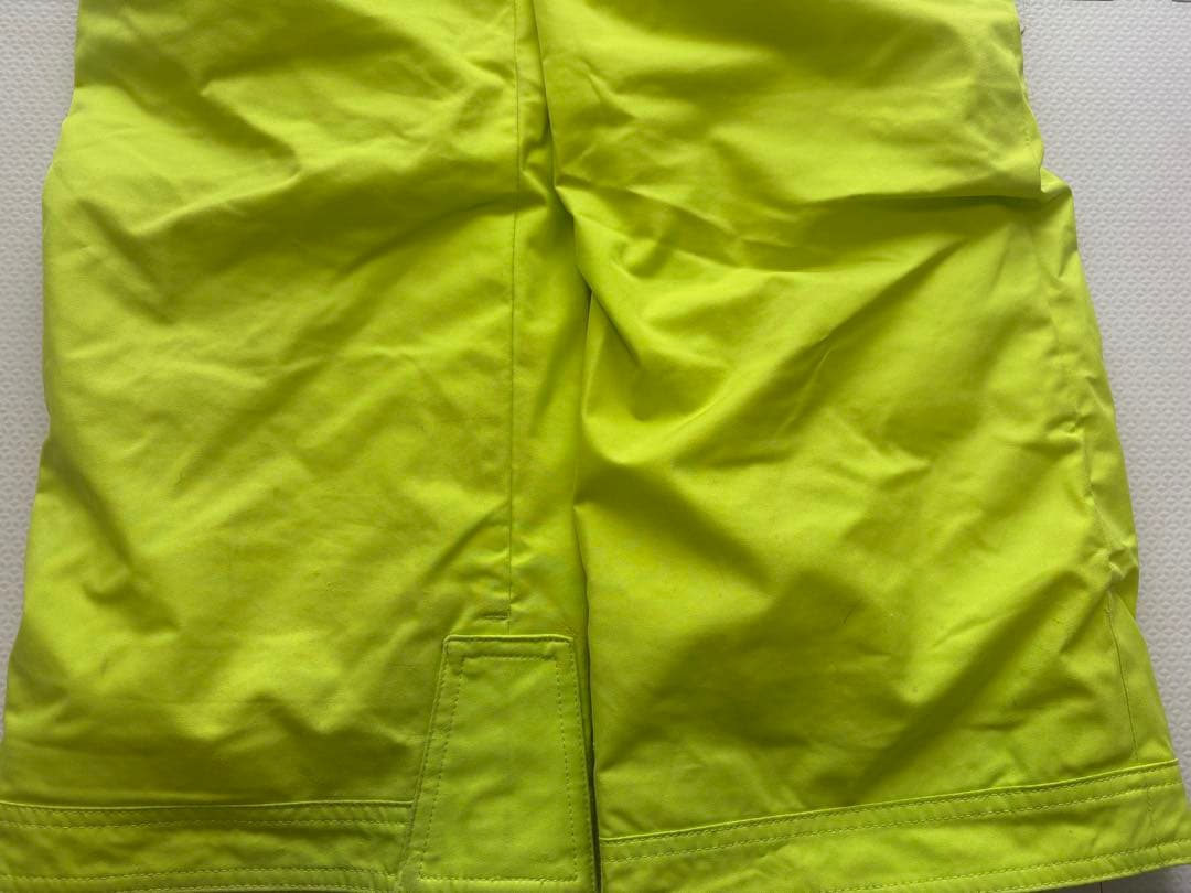 お値下げ歓迎デサントDESCENTE 子供用スキーウェア 140