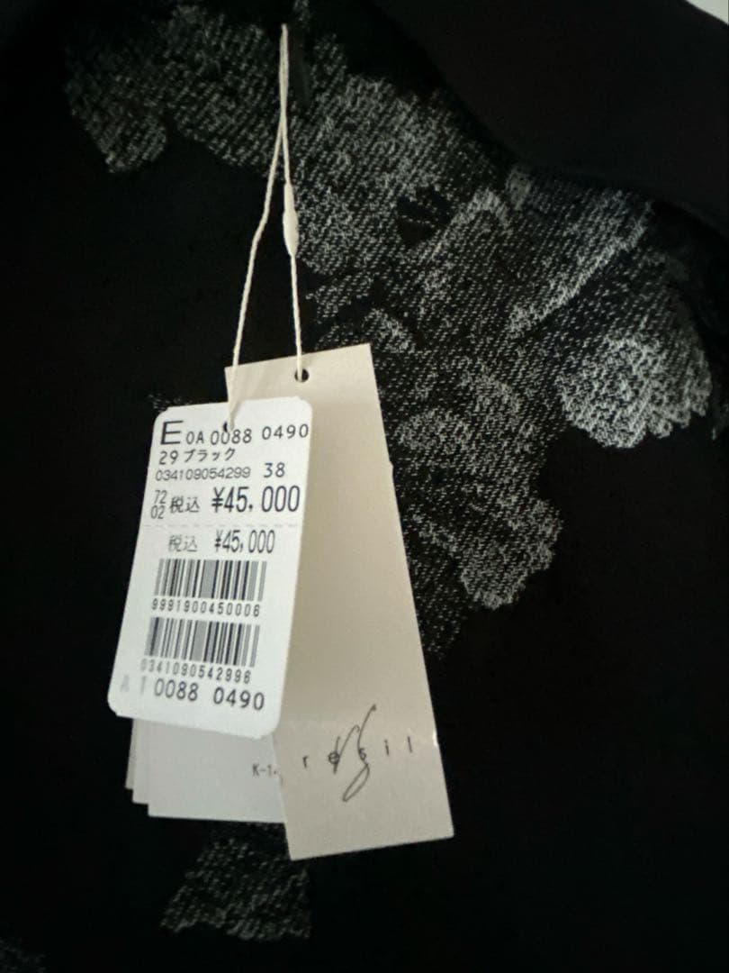 resil×足利 ゴブラン織りワンピース　黒　花柄　新品未使用　ヤマダヤ