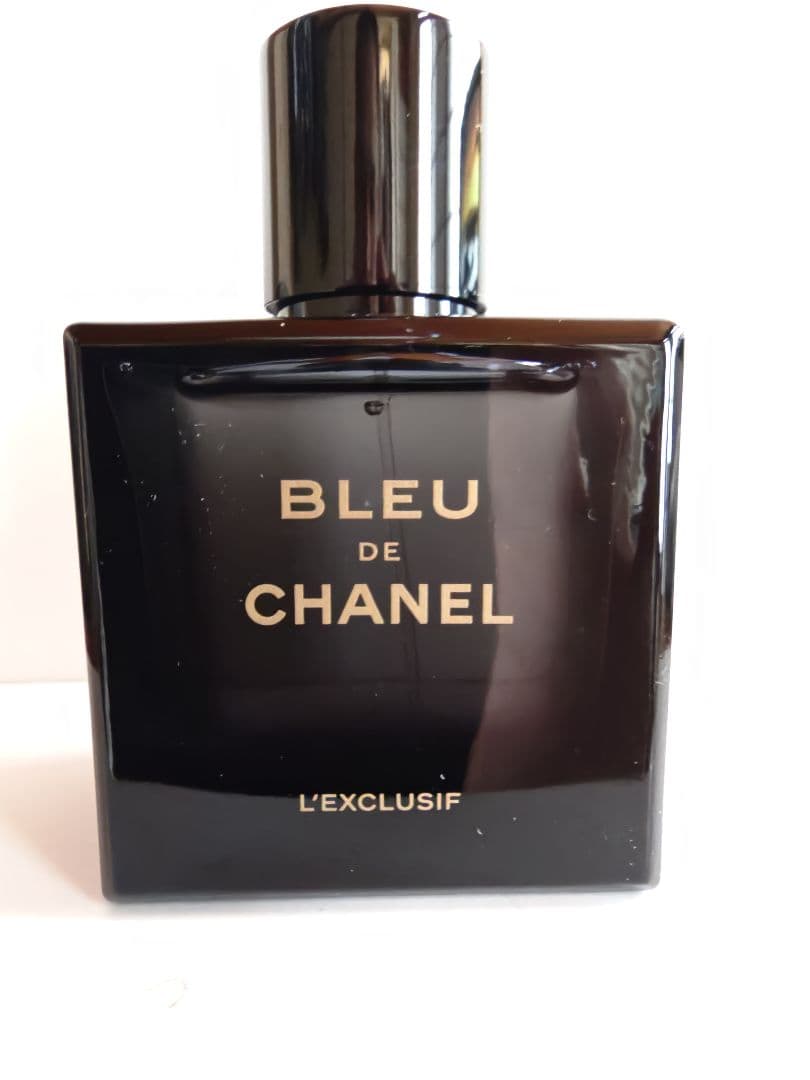 CHANEL レゼクスクルジフ パルファム