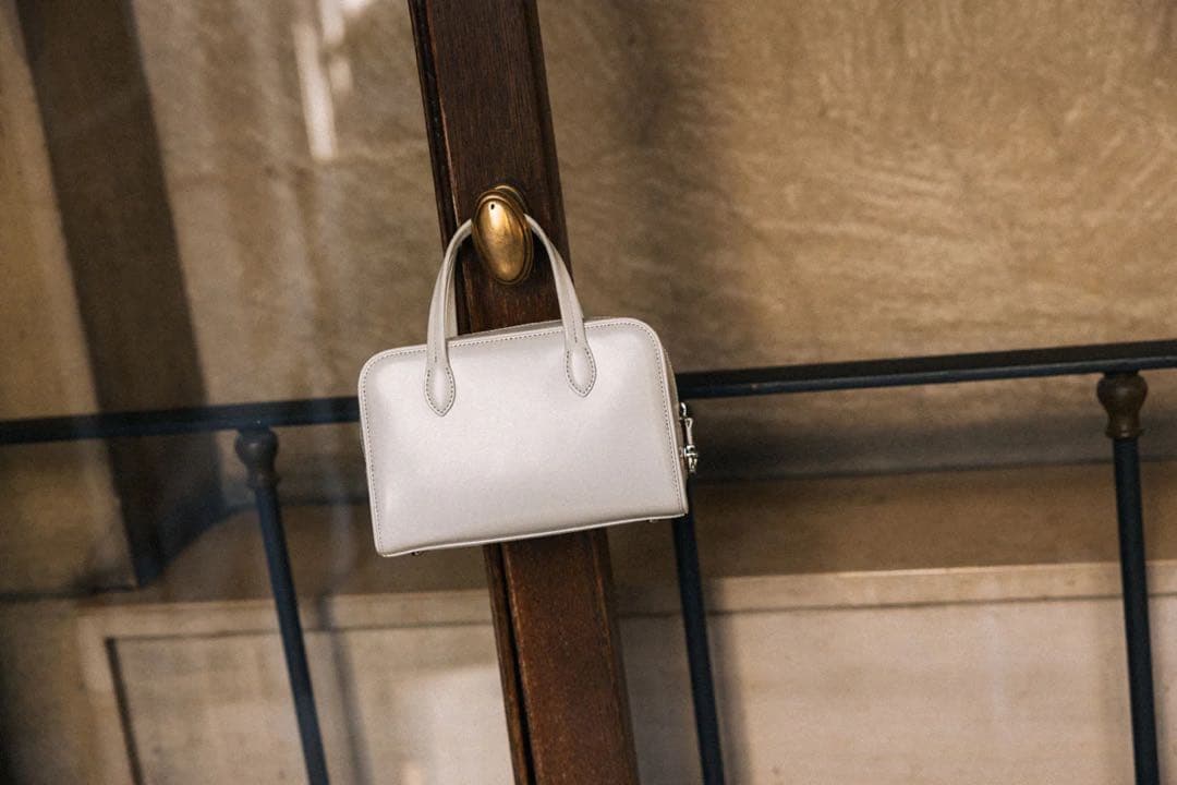 【新品未使用品】 TOUT Y EST / SAC LOQUET MINI