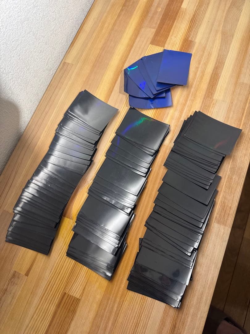 遊戯王OCG スリーブセット 黒116枚　青6枚