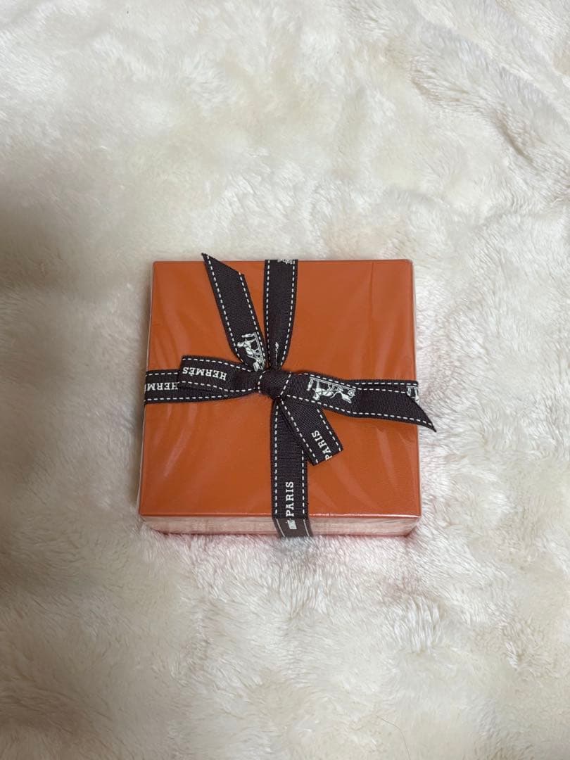 HERMES Eau de mandarine ambrée ボディクリーム