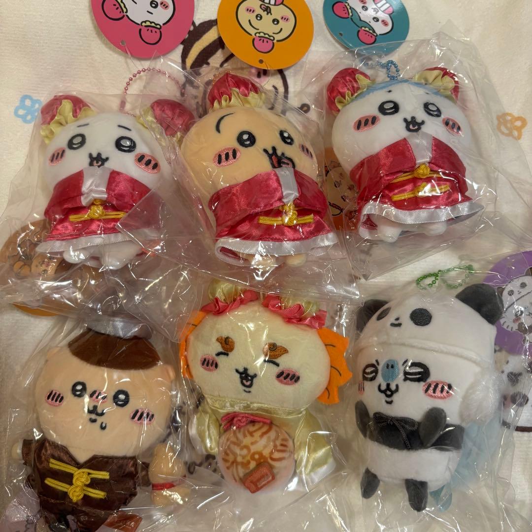 新品　ちいかわ飯店マスコット