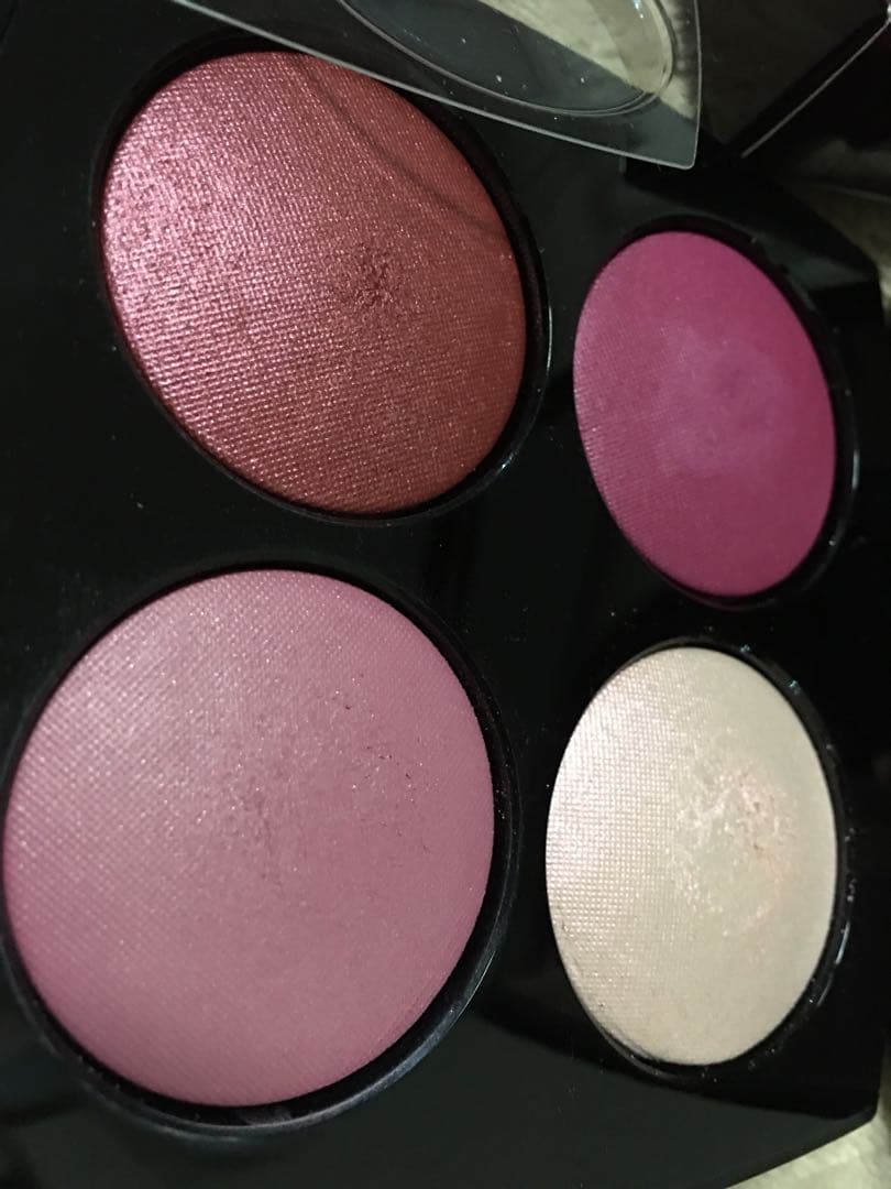 CHANEL 限定　コンフィダンス