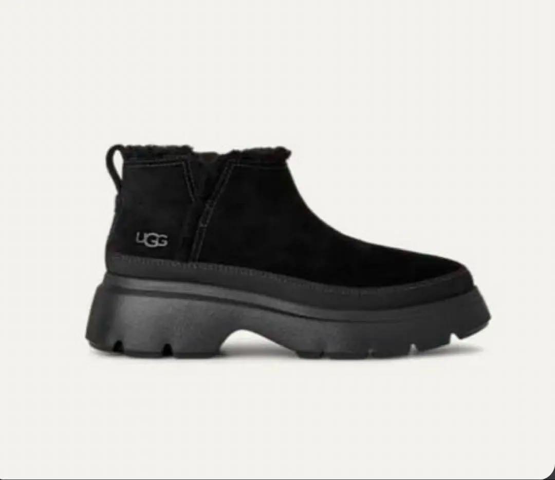 新品UGG Calimuze Ultra Mini 25cm 黒