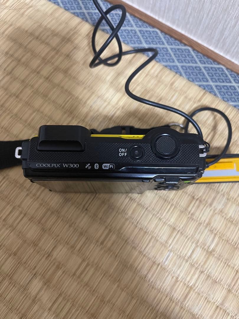 Nikon COOLPIX W300 イエロー