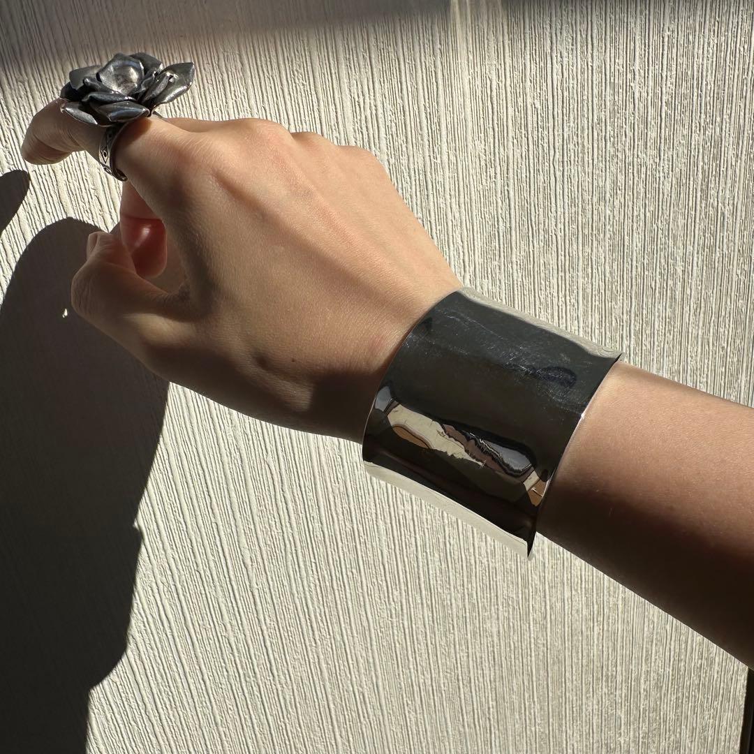 美品！Silver Wide Cuff Bangleブレスレット