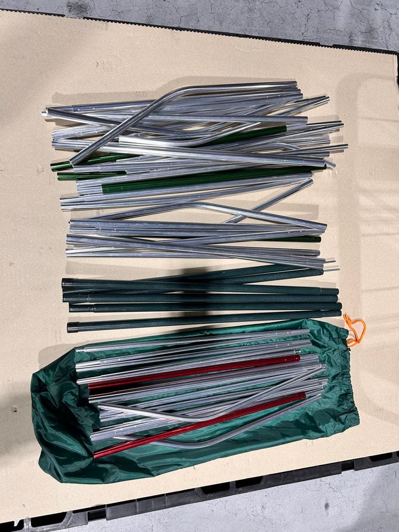 美品！Coleman タフスクリーン2ルームハウス　エリステ付き