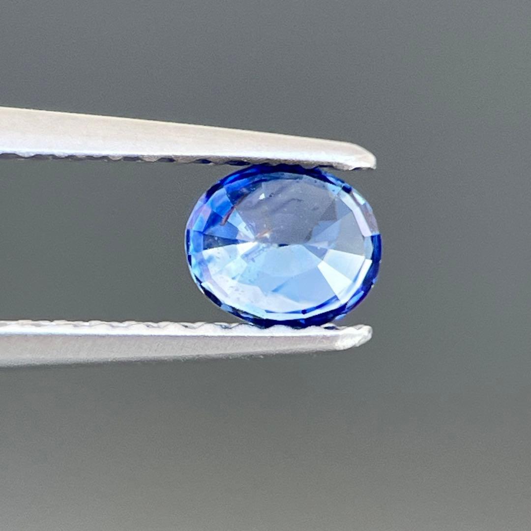 スリランカ産加熱天然ブルーサファイアルース