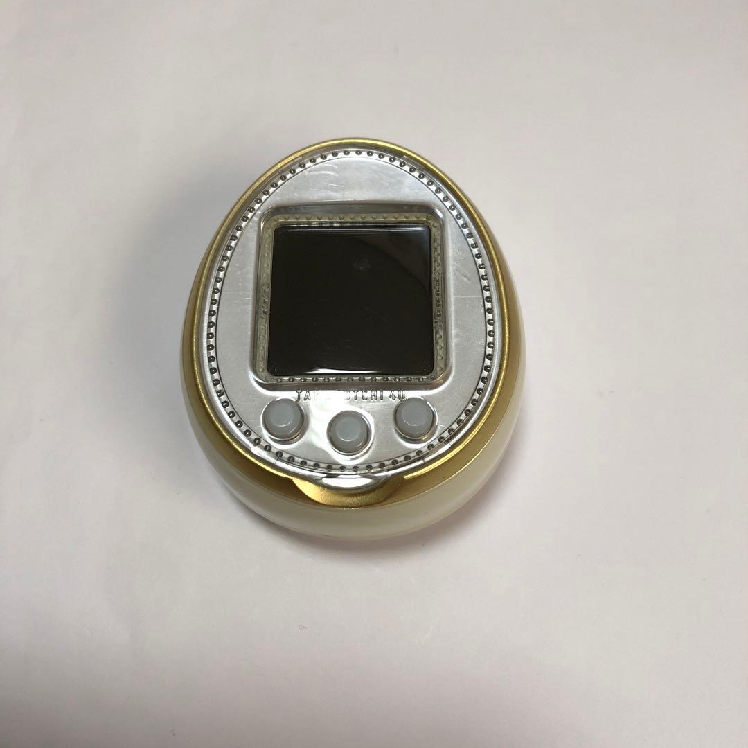 たまごっち 4U ホワイト