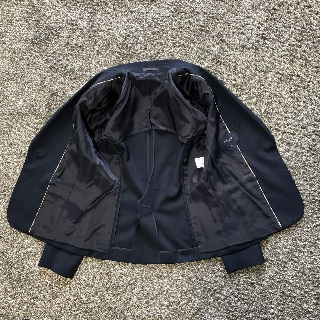 BURBERRY　LONDON 濃紺　スーツセット（ジャケットとスカート）　38