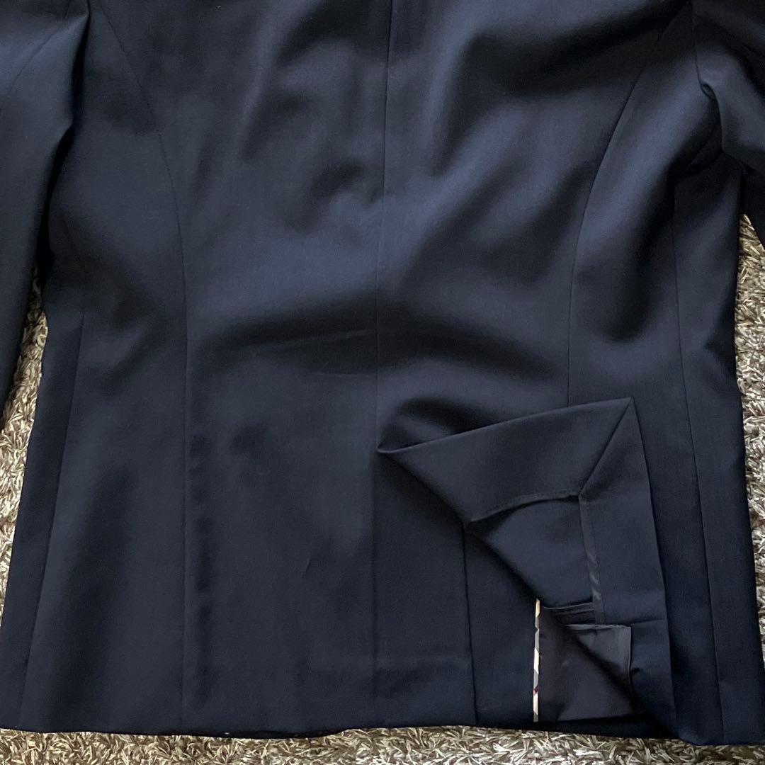 BURBERRY　LONDON 濃紺　スーツセット（ジャケットとスカート）　38