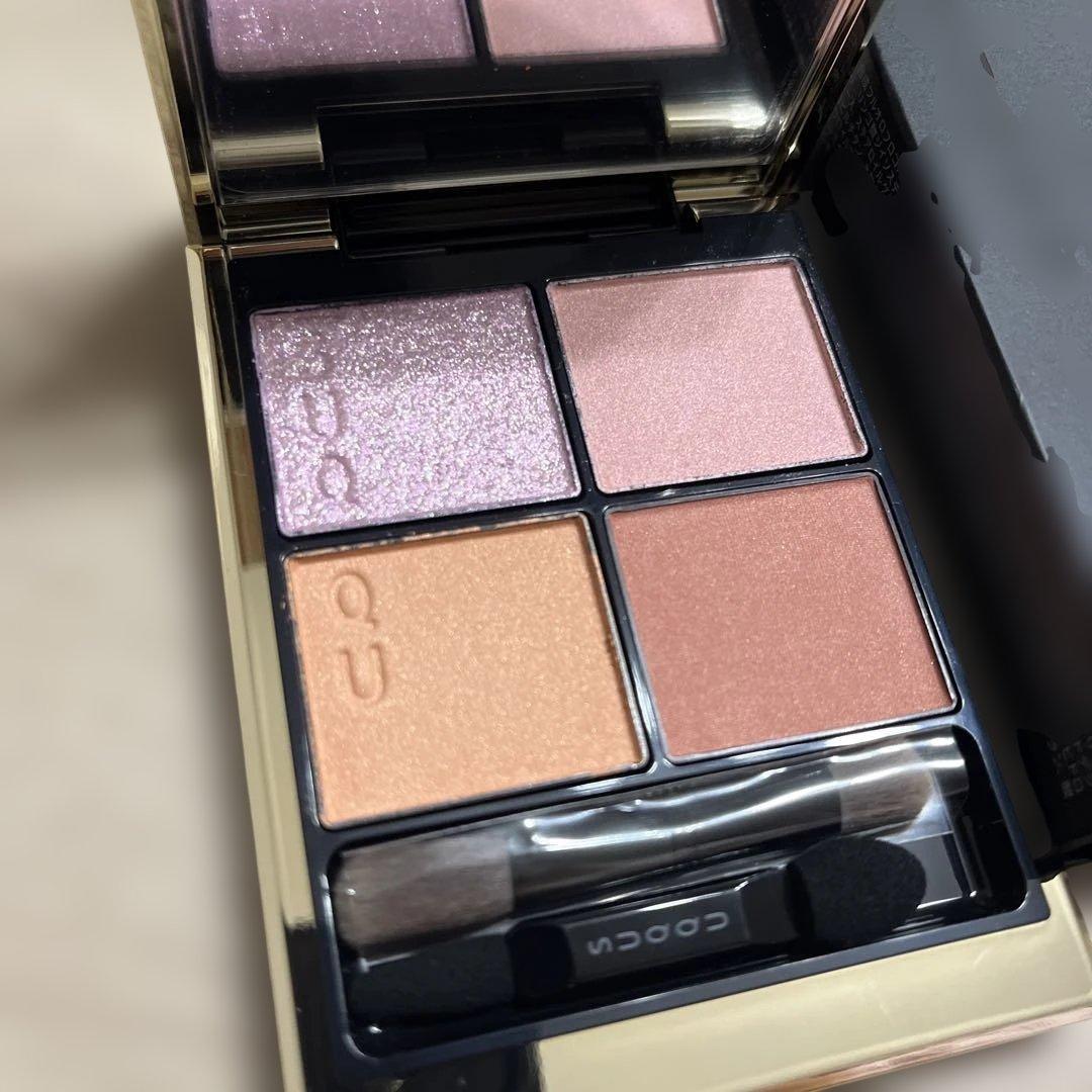 【新品未使用】SUQQU Signature Color Eyes 147