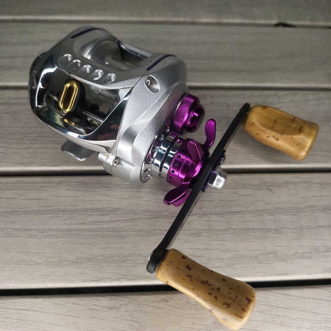 ダイワ　ジリオン HLC 6.3 コルクノブ